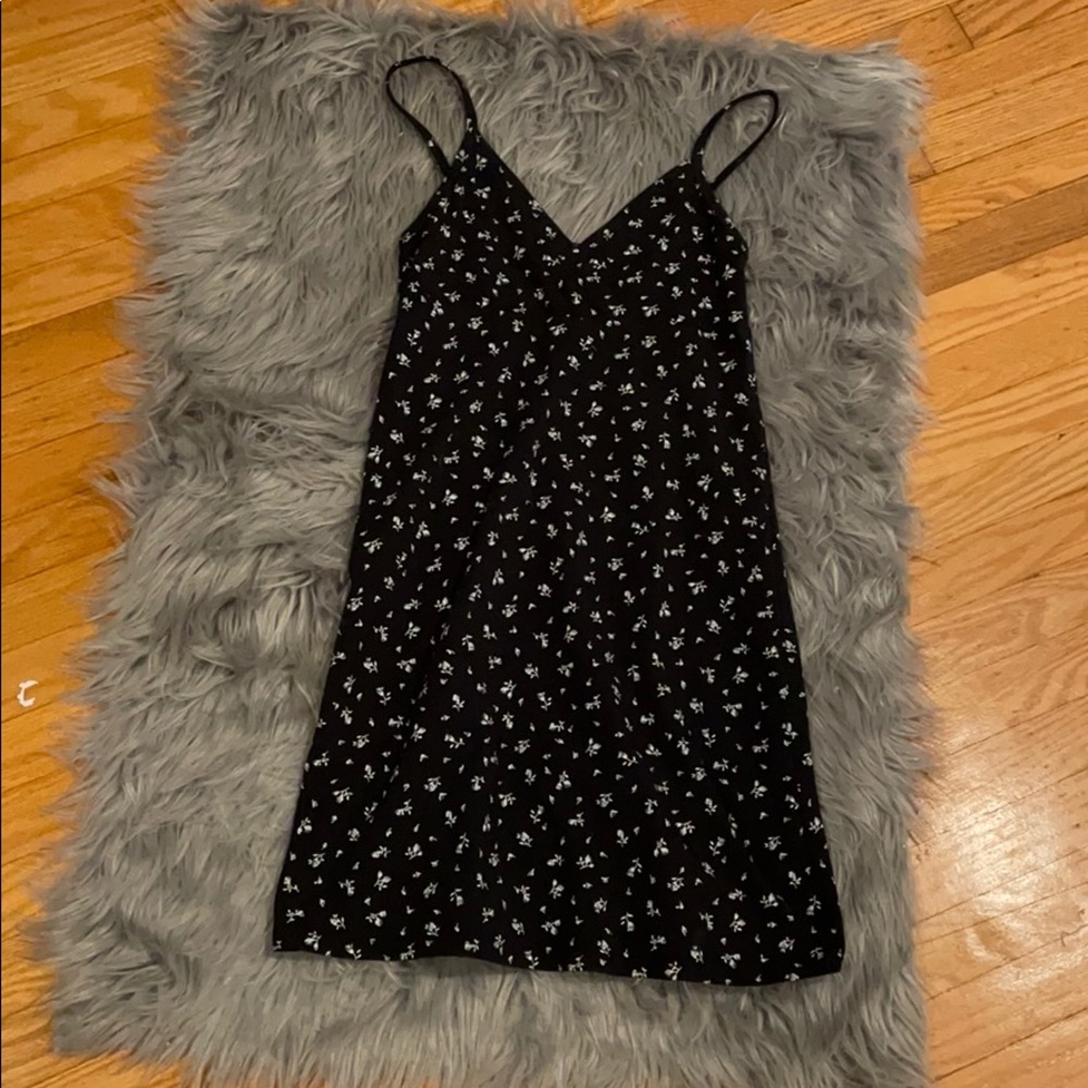 BRANDY MELVILLE DRESS